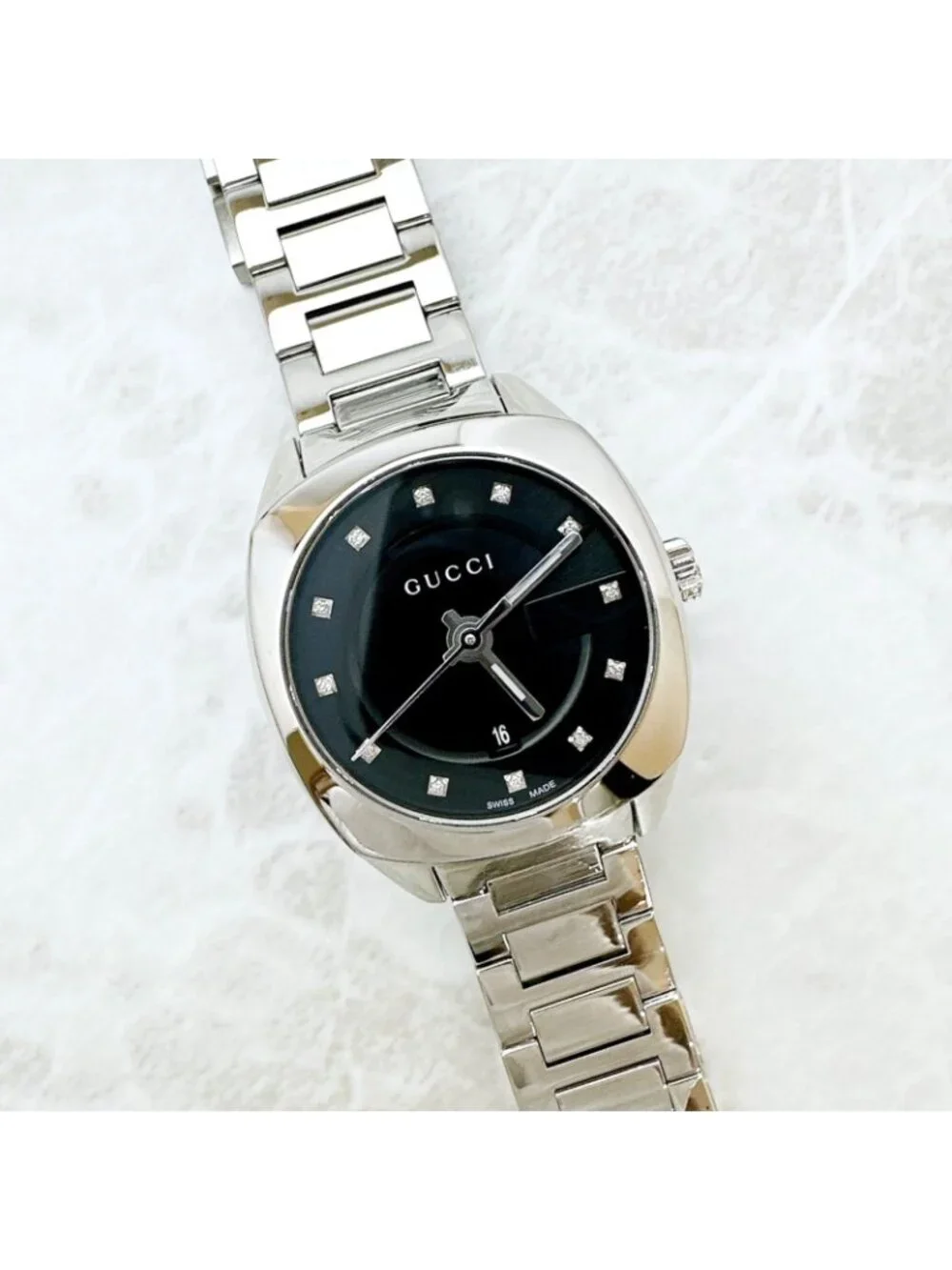 Gucci 142.5 Watch Diamond Quartz Stainless Steel 15.5